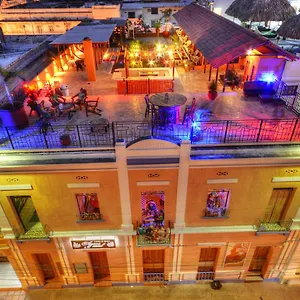 La Brisa Loca Albergue