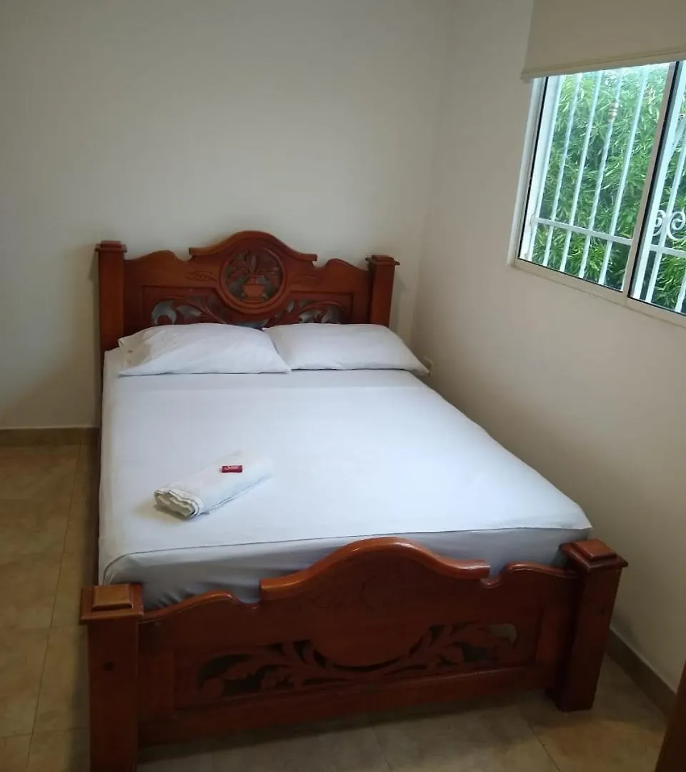 Casa Hotel Marly Santa Marta  0*, Santa Marta (Magdalena) Kolumbia